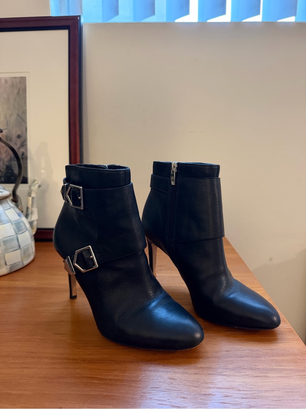 Via Spiga Black Genuine Leather Stiletto Ankle Booties Silver Buckles - Size 6M
